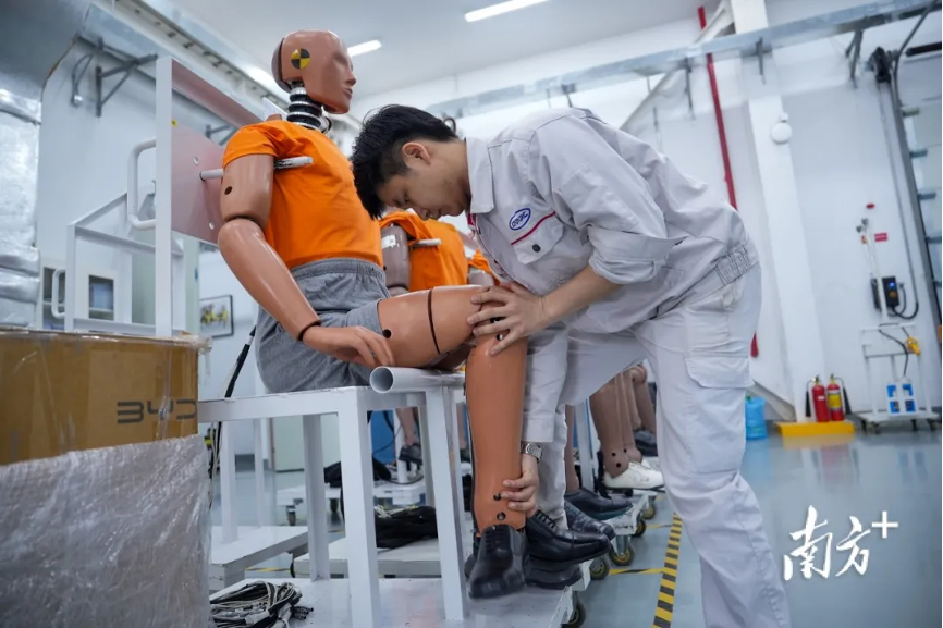 倒计时2天|首个国产低空飞行器测试假人的研发背后3.png